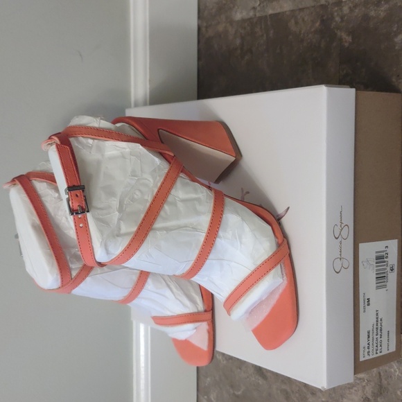 Peach Strap heels - Picture 4 of 8